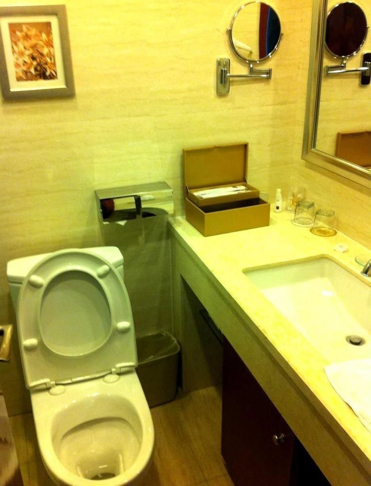 Qianjin Hotel - Changchun Luaran gambar